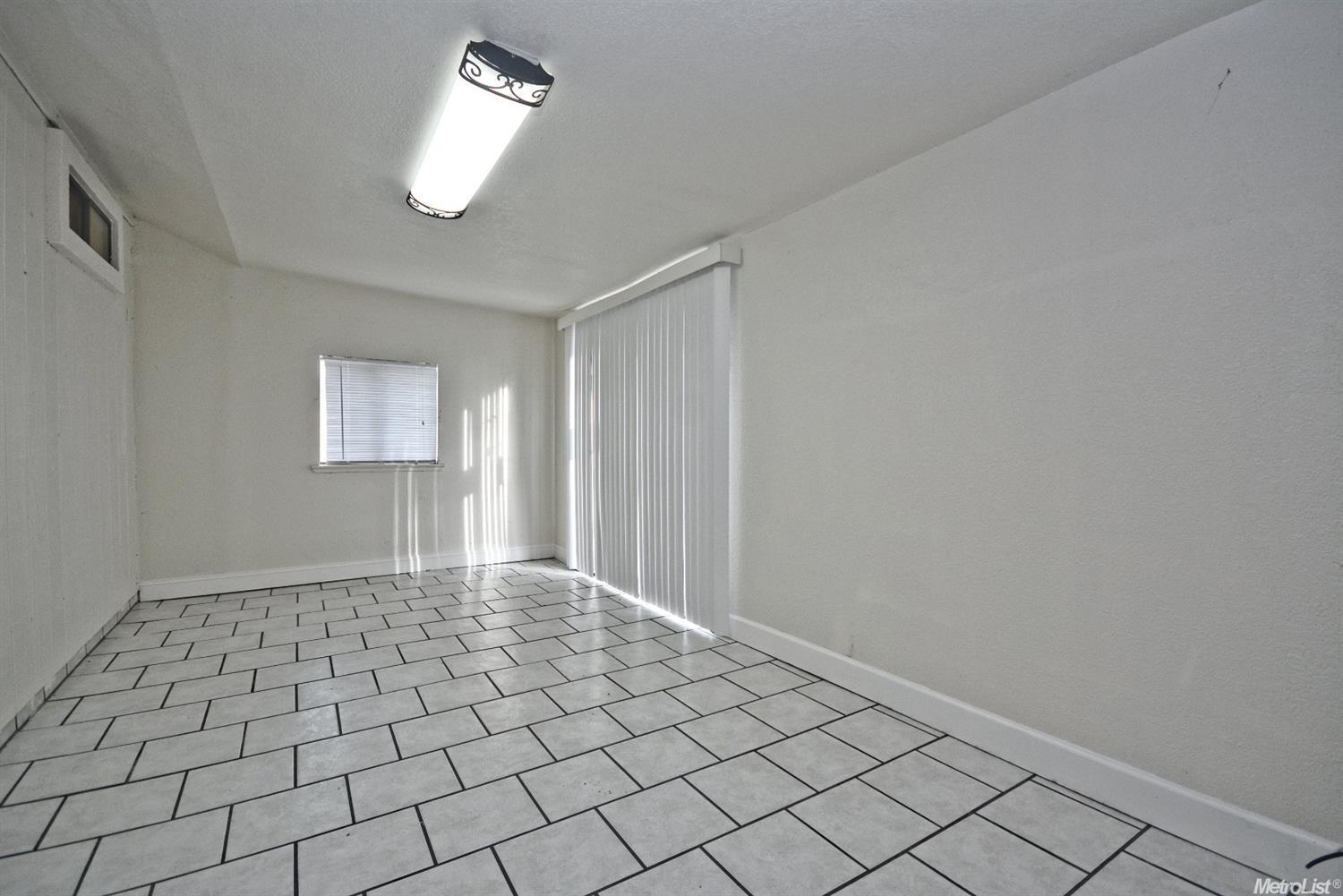 804 Mamilane, Modesto, CA 95351 photo 13