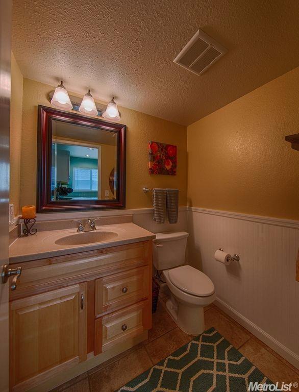 1040 Match Point Pl, Tracy, CA 95376 photo 16