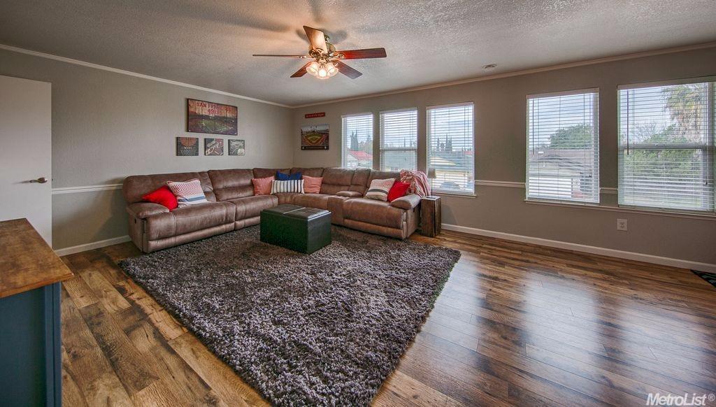 1040 Match Point Pl, Tracy, CA 95376 photo 27