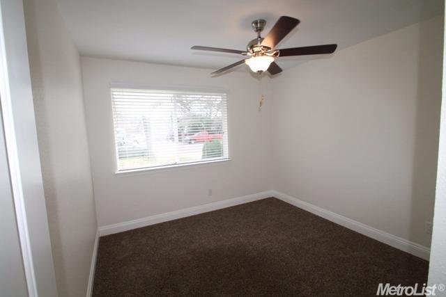 3453 Davidson Dr, Antelope, CA 95843 photo 14