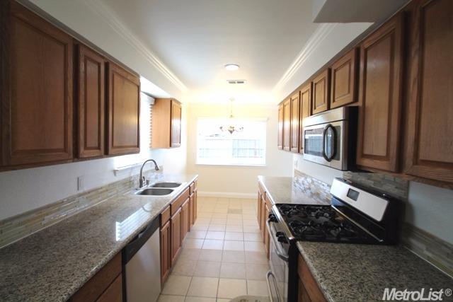 3453 Davidson Dr, Antelope, CA 95843 photo 6