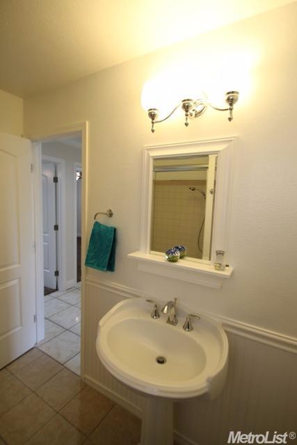 3453 Davidson Dr, Antelope, CA 95843 photo 17