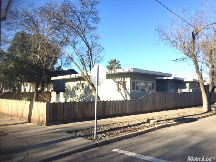 275 I St, Patterson, CA 95363 photo 2