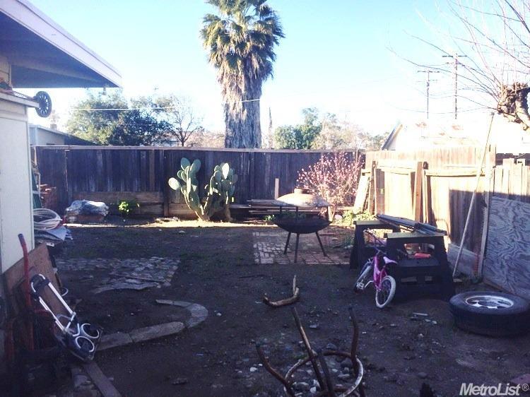 275 I St, Patterson, CA 95363 photo 17