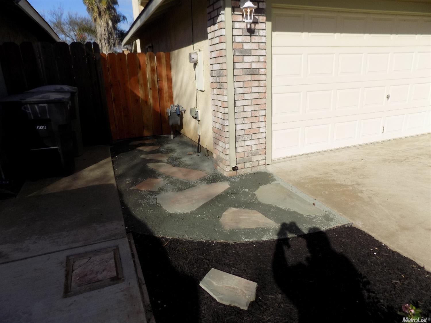 921 Mercy Ave, Modesto, CA 95358 photo 4