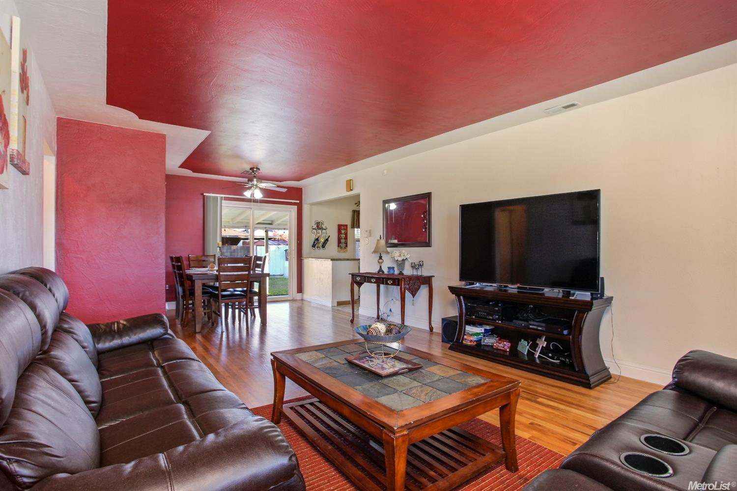 617 Tamarack Dr, Lodi, CA 95240 photo 2
