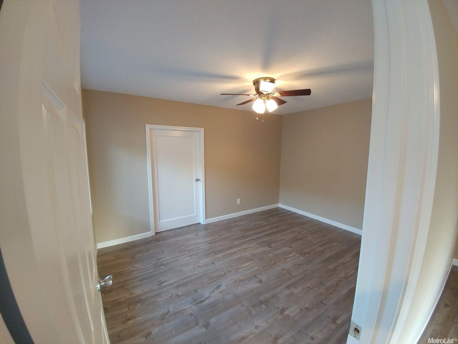 717 Peach, Lodi, CA 95242 photo 18