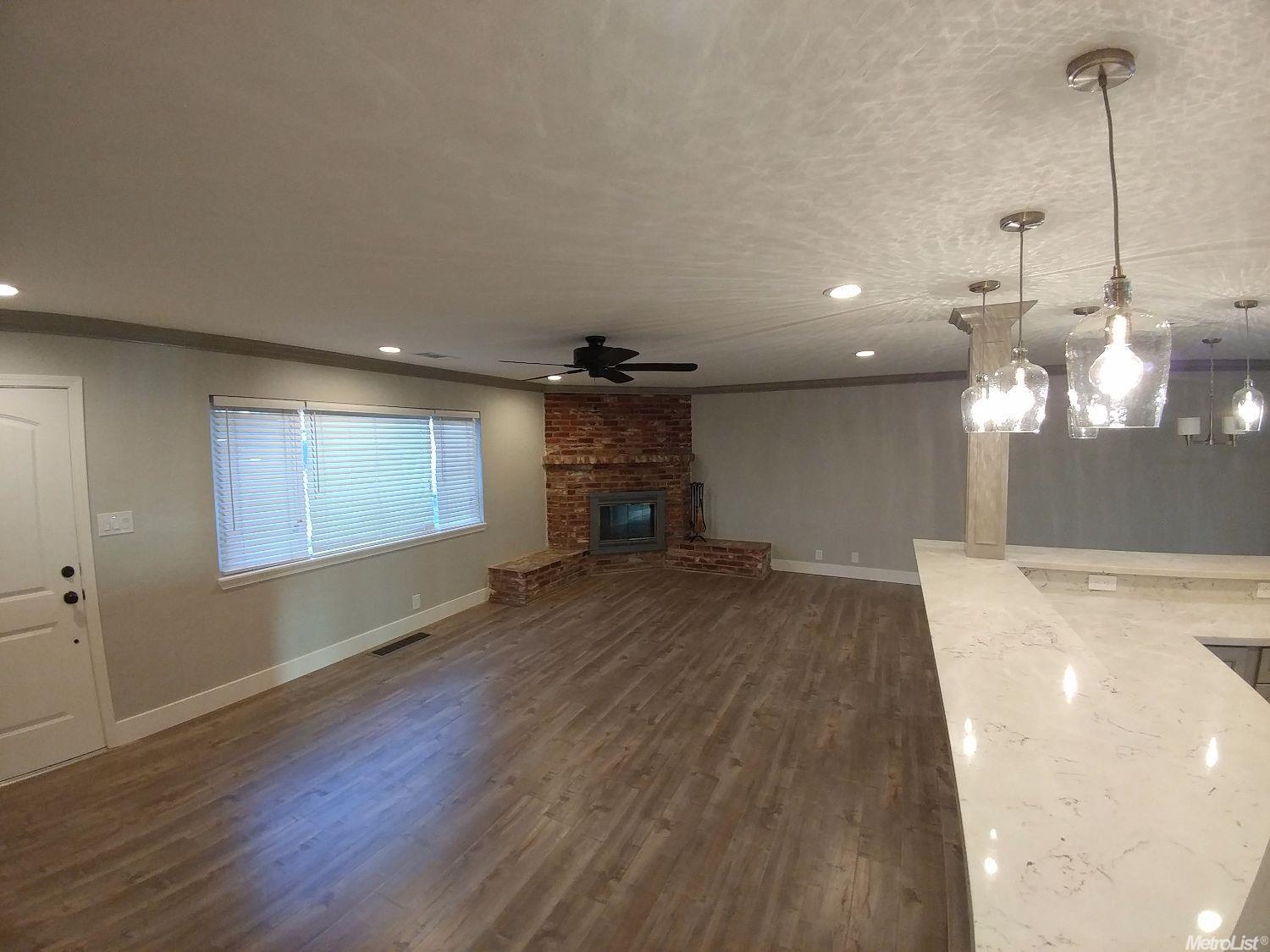 717 Peach, Lodi, CA 95242 photo 8