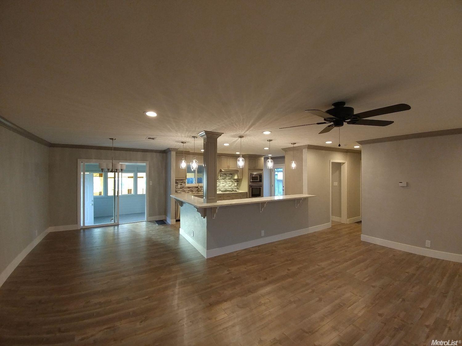 717 Peach, Lodi, CA 95242 photo 5
