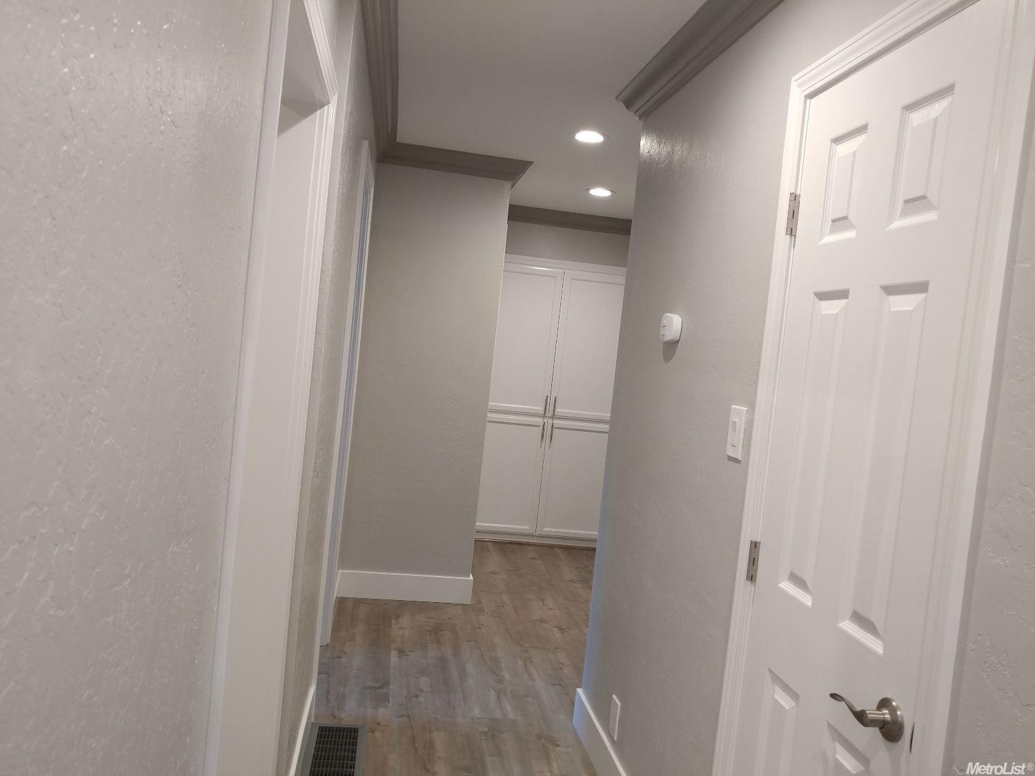 717 Peach, Lodi, CA 95242 photo 9