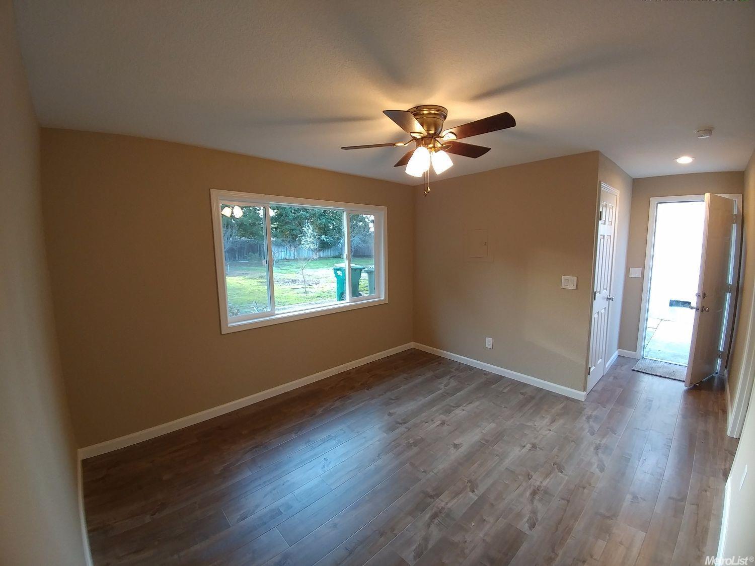 717 Peach, Lodi, CA 95242 photo 16