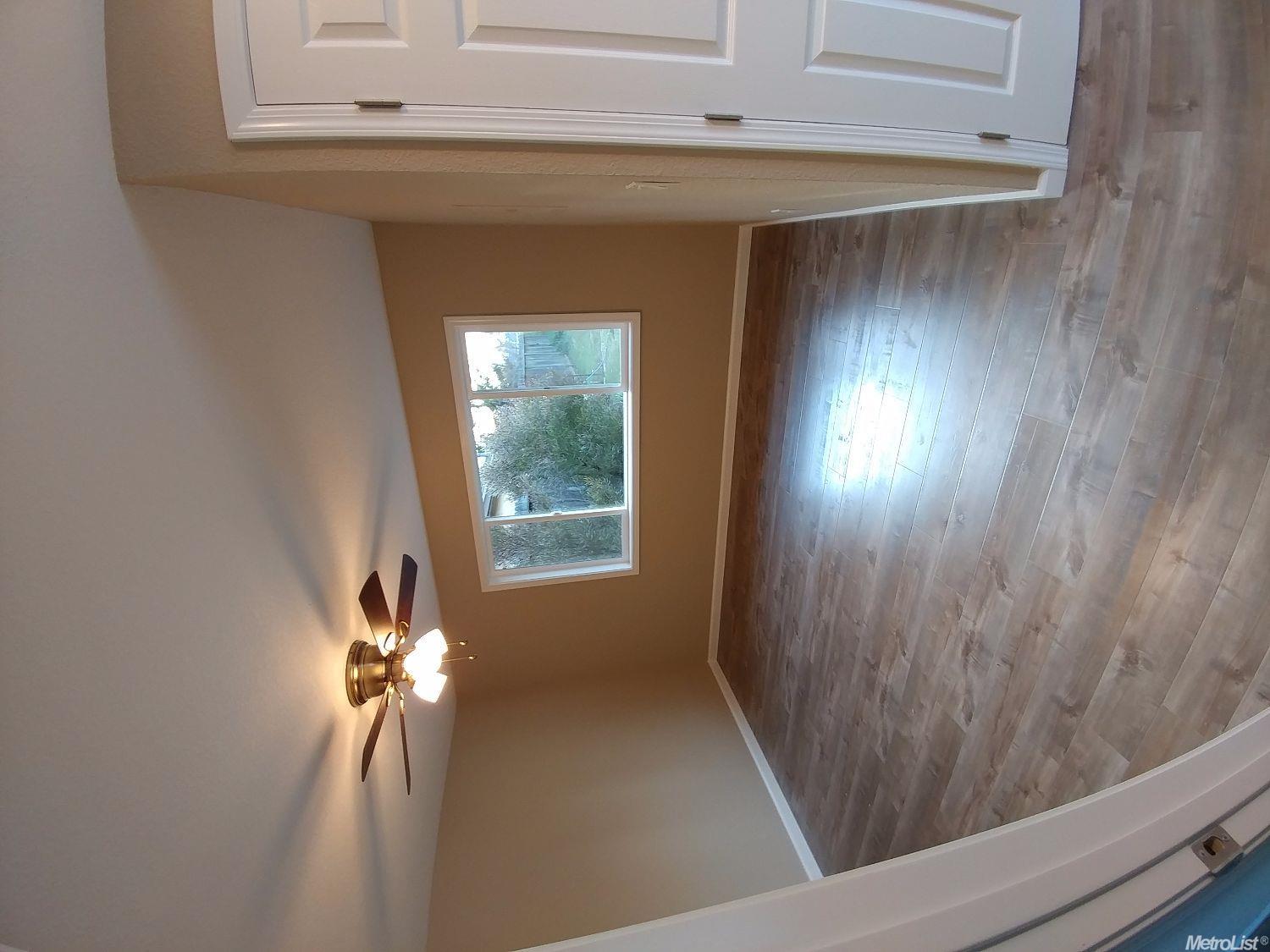 717 Peach, Lodi, CA 95242 photo 15