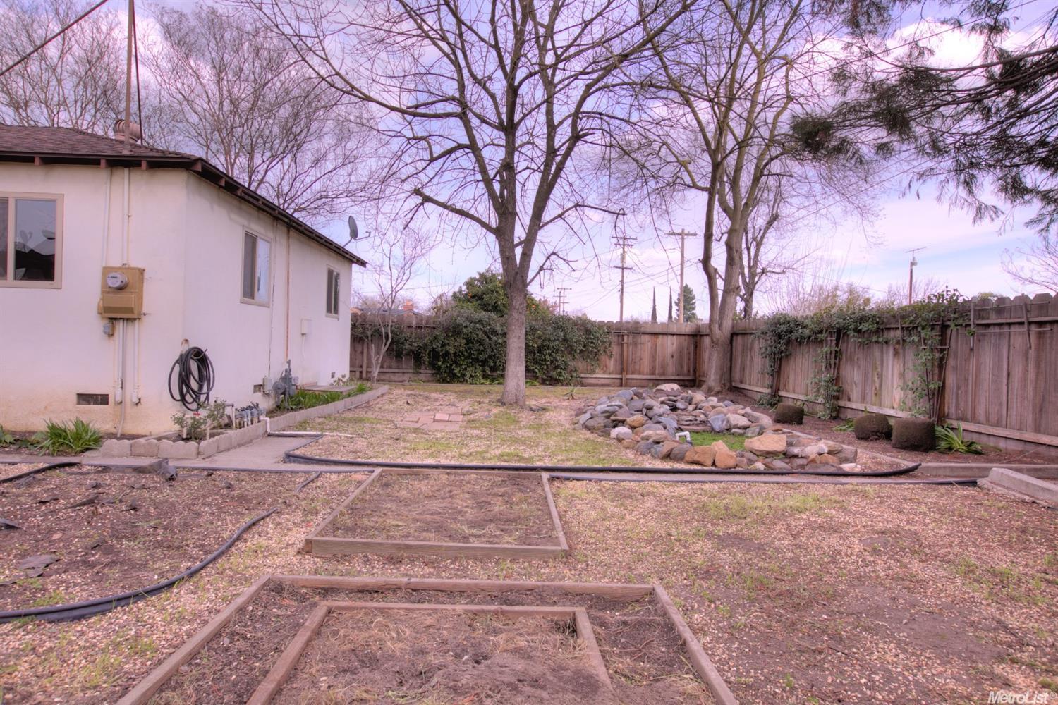 420 Broderick Ave, Modesto, CA 95350 photo 16