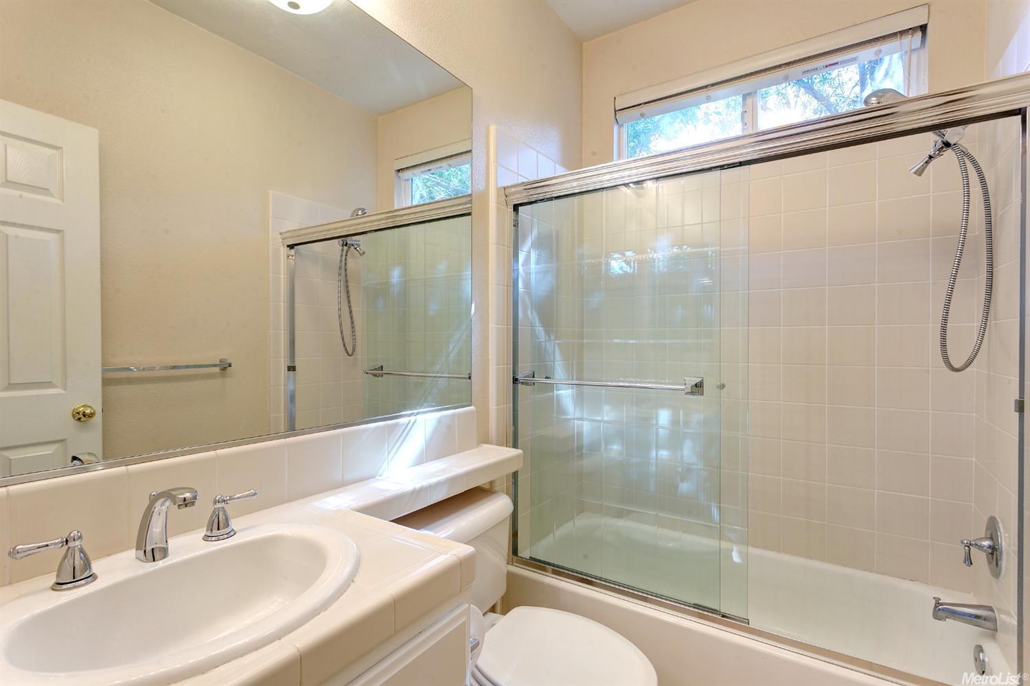 2006 Alhambra Ct, Tracy, CA 95376 photo 12