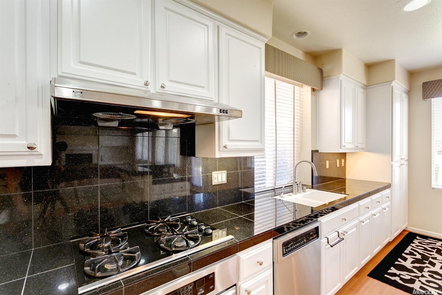 2006 Alhambra Ct, Tracy, CA 95376 photo 8