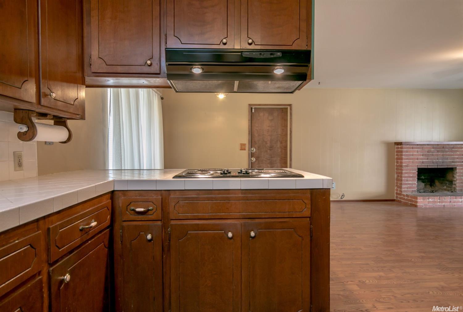 1005 Edison Ave, Modesto, CA 95350 photo 8