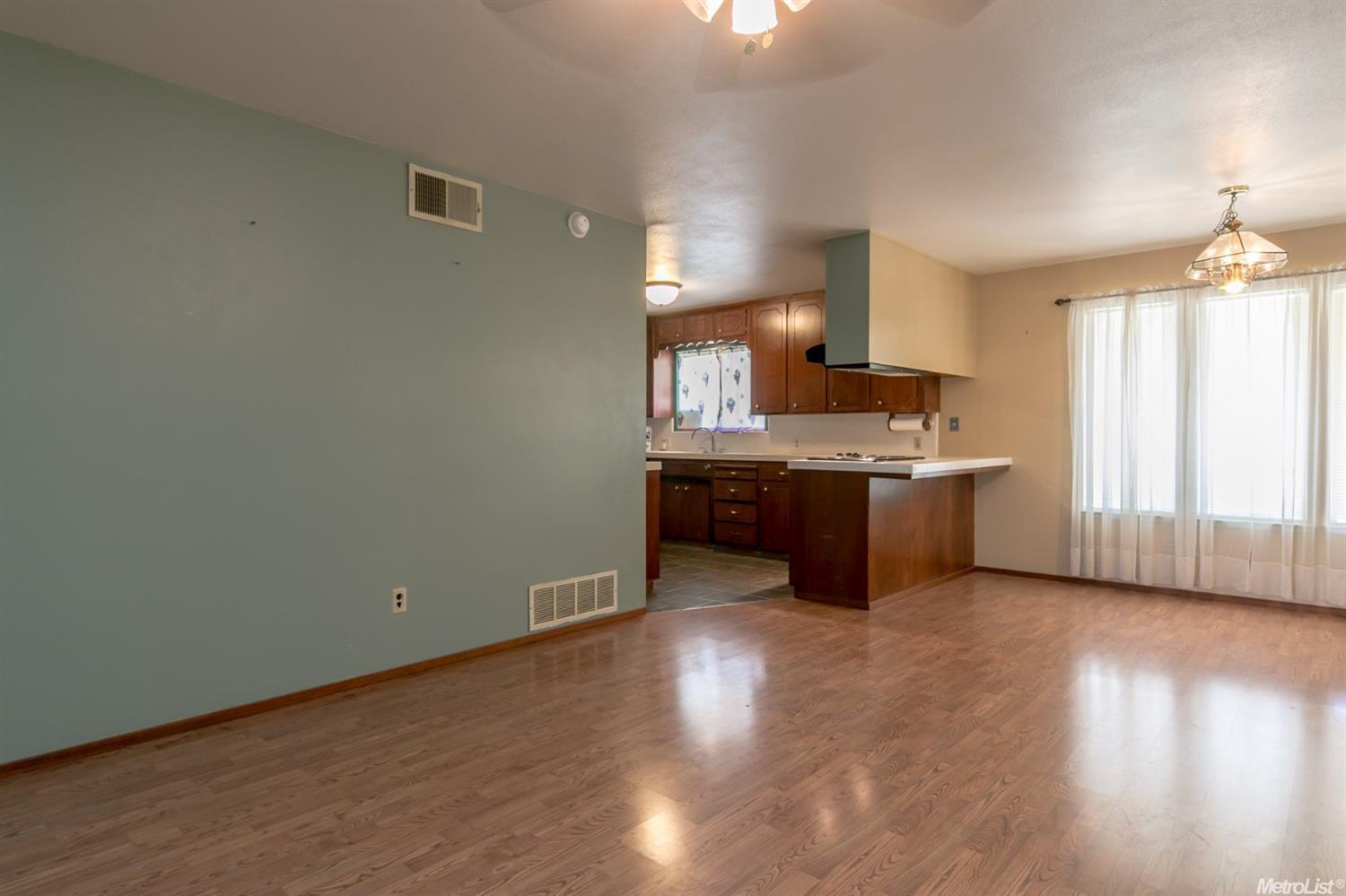 1005 Edison Ave, Modesto, CA 95350 photo 12