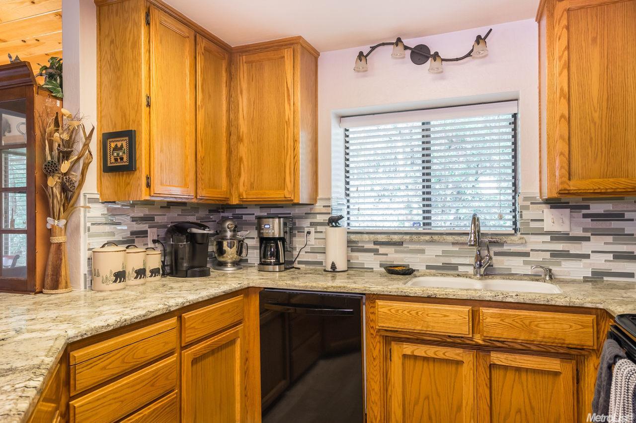 17954 Good Shepherd Dr, Sonora, CA 95370 photo 11