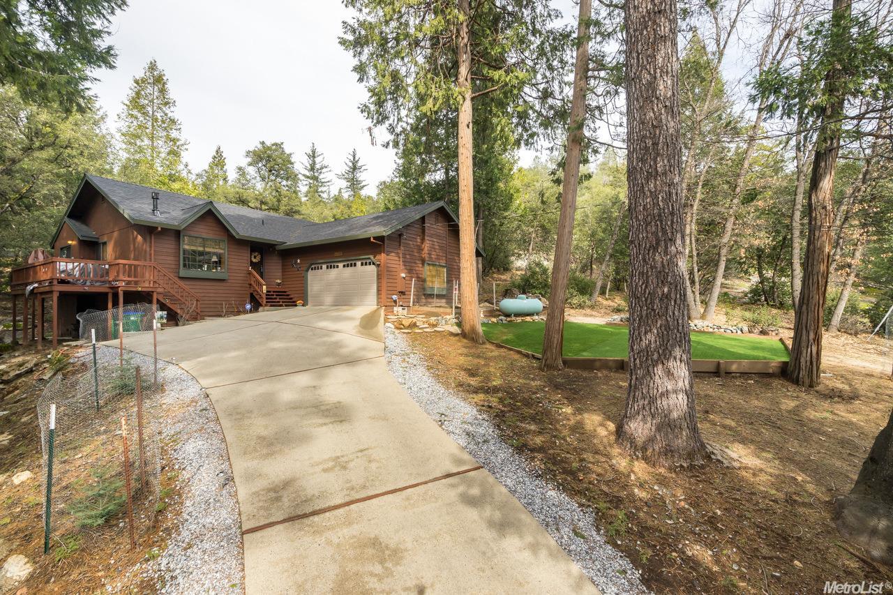 17954 Good Shepherd Dr, Sonora, CA 95370 photo 2
