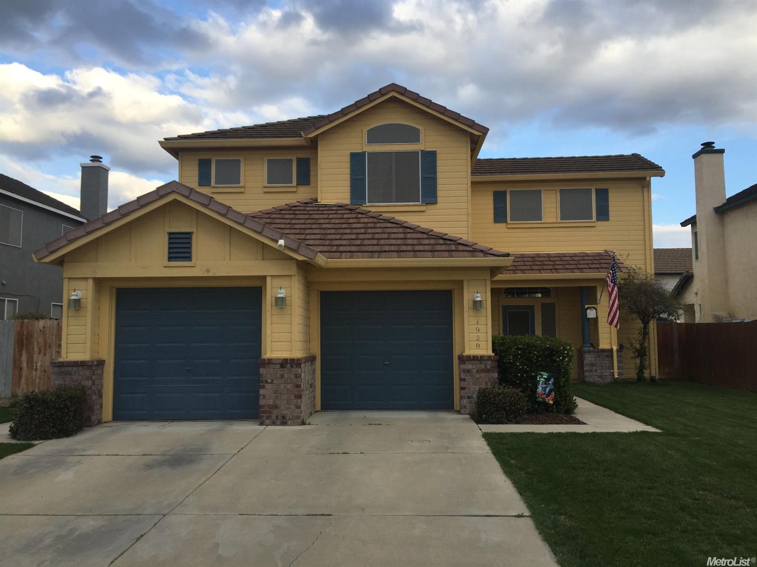 1920 Lauritson Ln, Manteca, CA 95336 photo 1