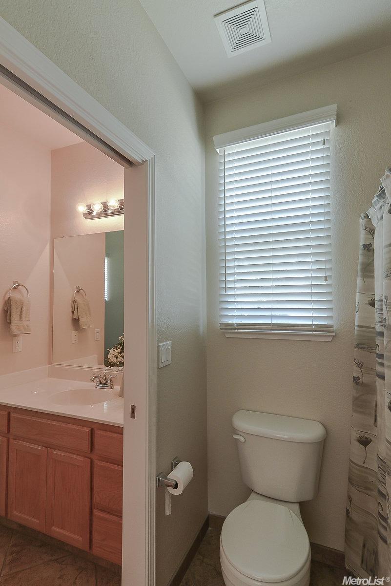 1773 Fleabane Ln, Manteca, CA 95337 photo 25
