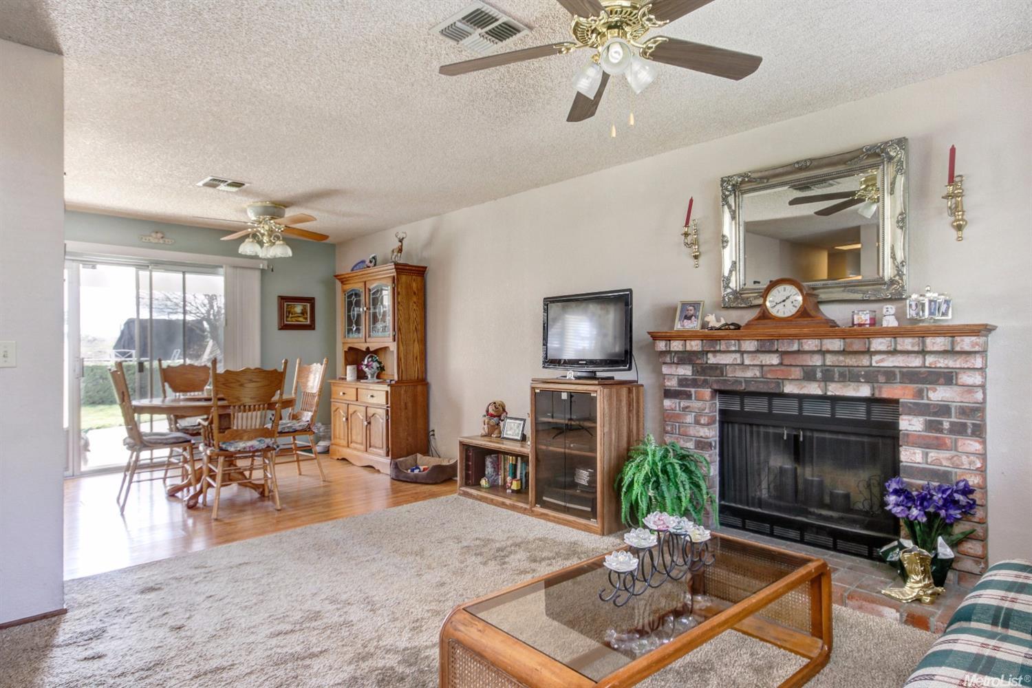 310 Yosemite Dr, Tracy, CA 95376 photo 6