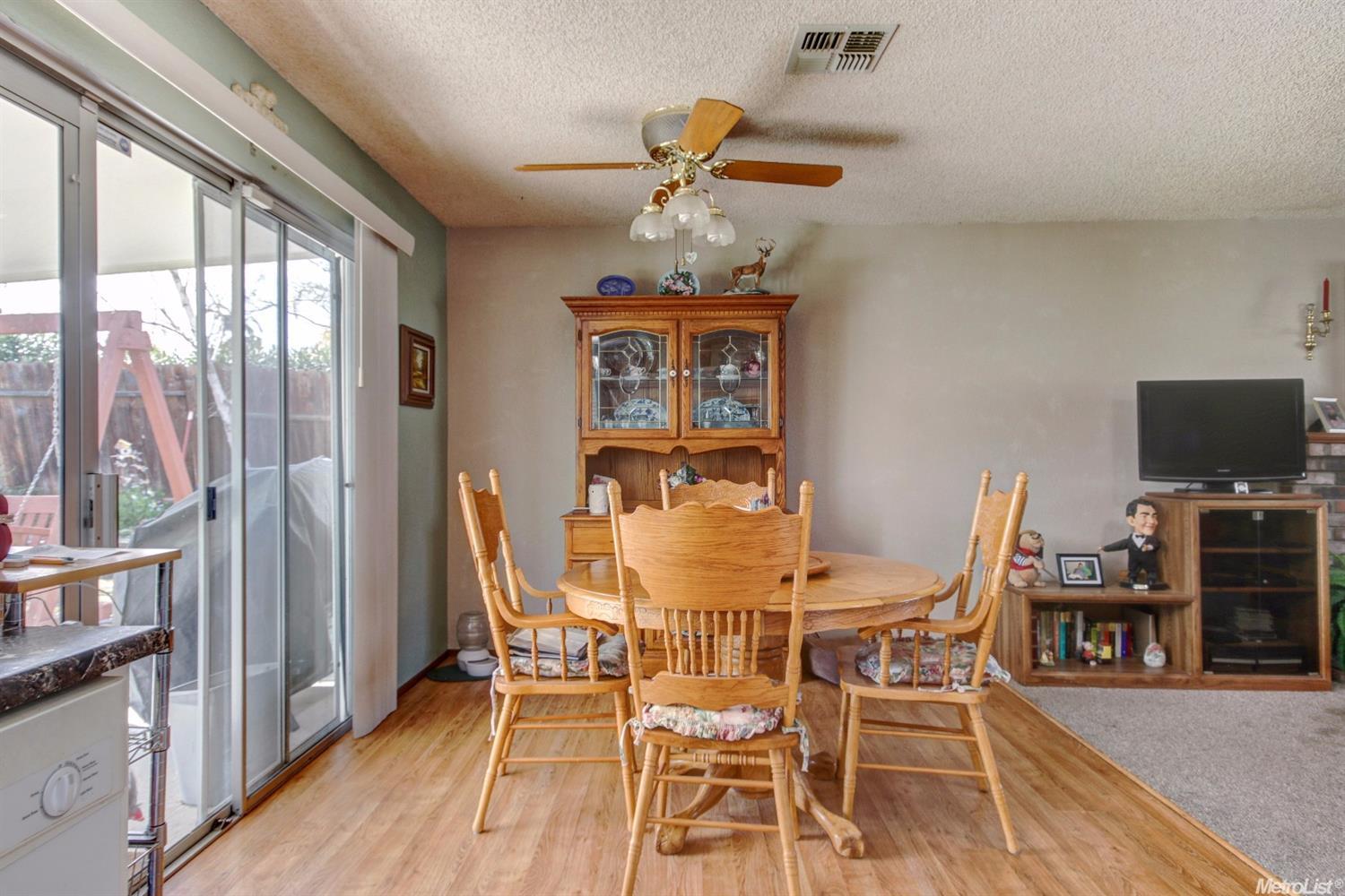 310 Yosemite Dr, Tracy, CA 95376 photo 9