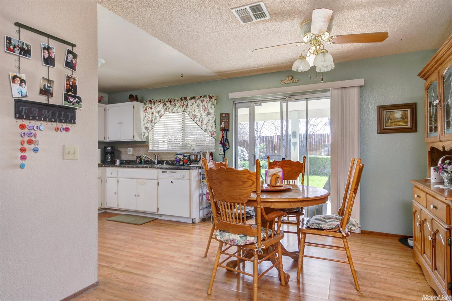 310 Yosemite Dr, Tracy, CA 95376 photo 8