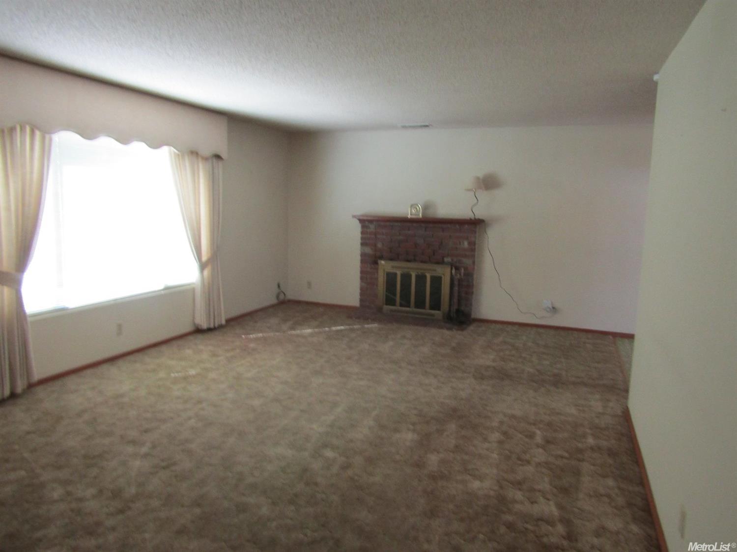1448 Lucerne Ave, Gustine, CA 95322 photo 6