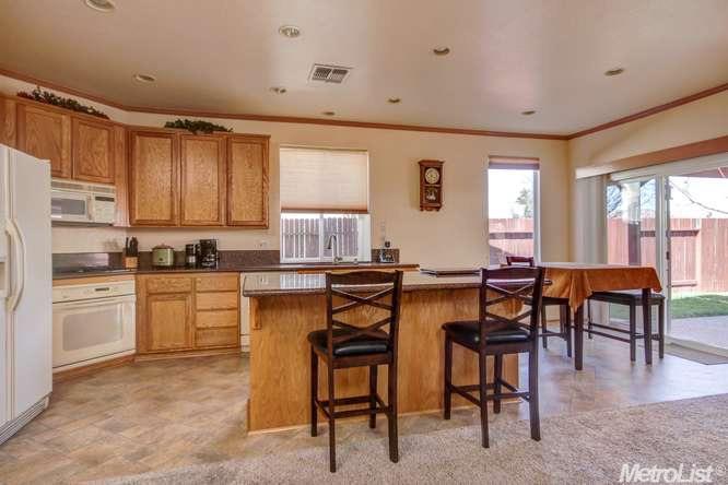 2243 Gary Ln, Tracy, CA 95377 photo 3