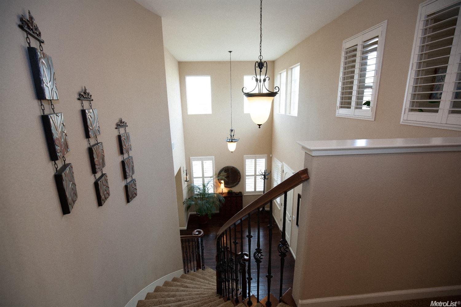 2161 Red Setter Rd, Rocklin, CA 95765 photo 3
