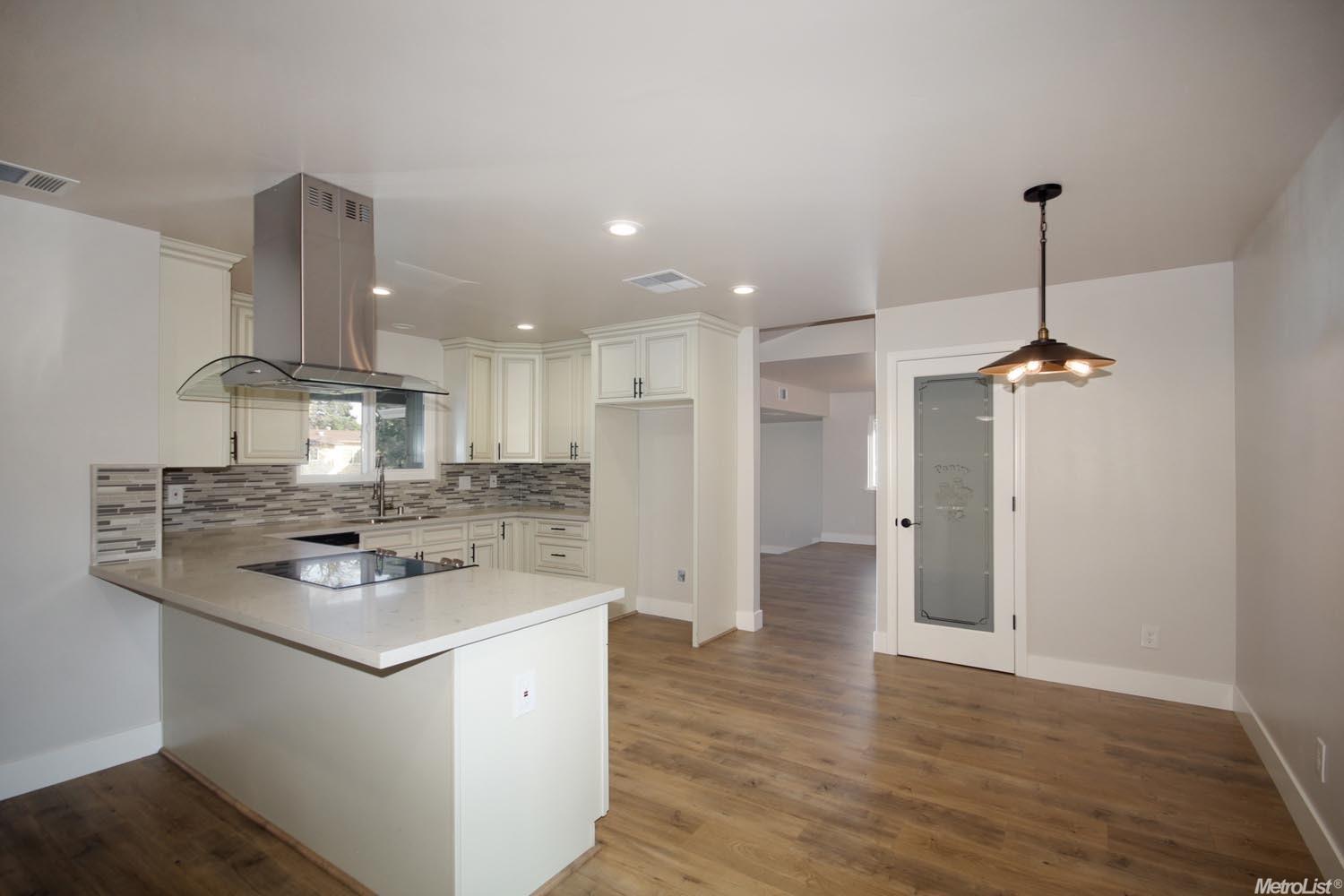 5281 Heritage Dr, Carmichael, CA 95608 photo 13