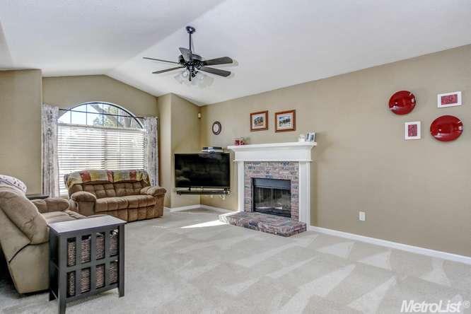 1813 Brookside Dr, Manteca, CA 95336 photo 5