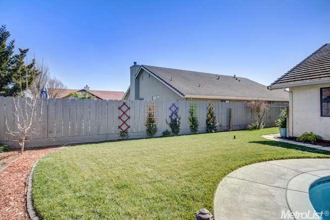 1813 Brookside Dr, Manteca, CA 95336 photo 17