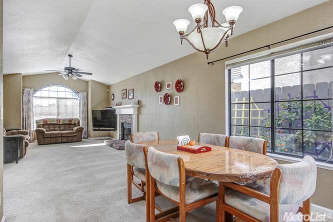 1813 Brookside Dr, Manteca, CA 95336 photo 6