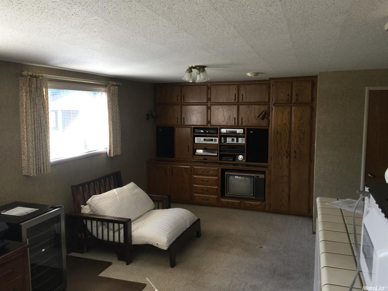 129 Chabot Ct, Modesto, CA 95354 photo 9