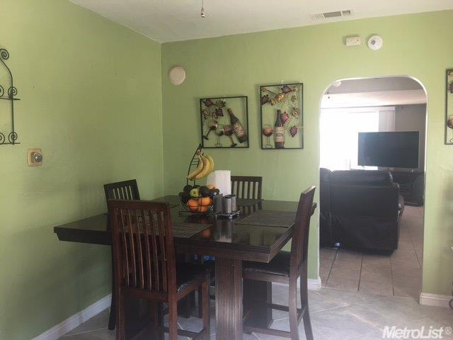 2100 4th, Hughson, CA 95326 photo 8