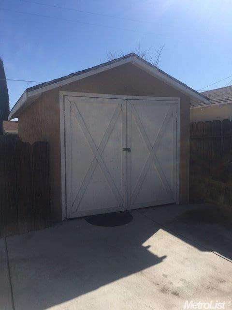 2100 4th, Hughson, CA 95326 photo 14