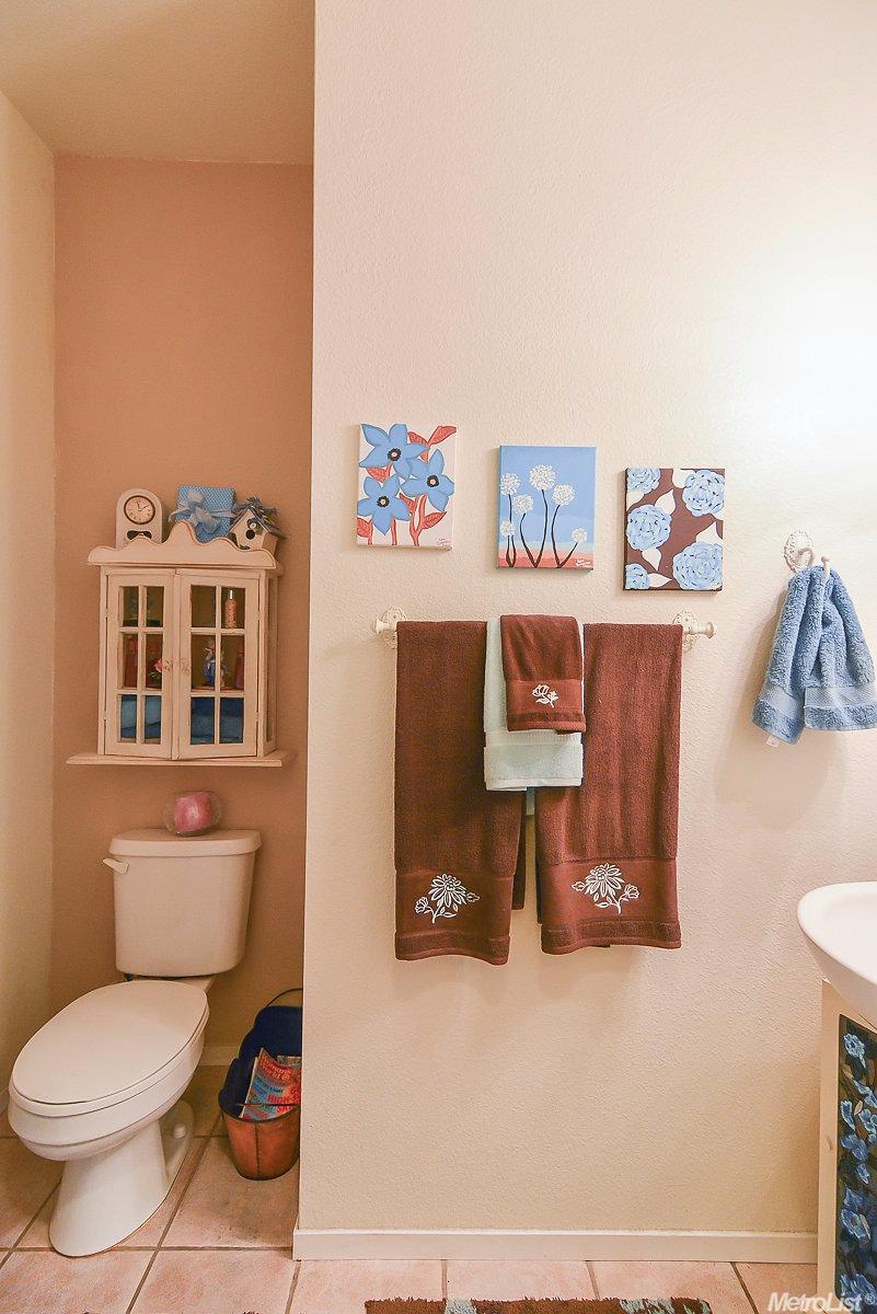 2023 Lauritson Ln, Manteca, CA 95336 photo 32