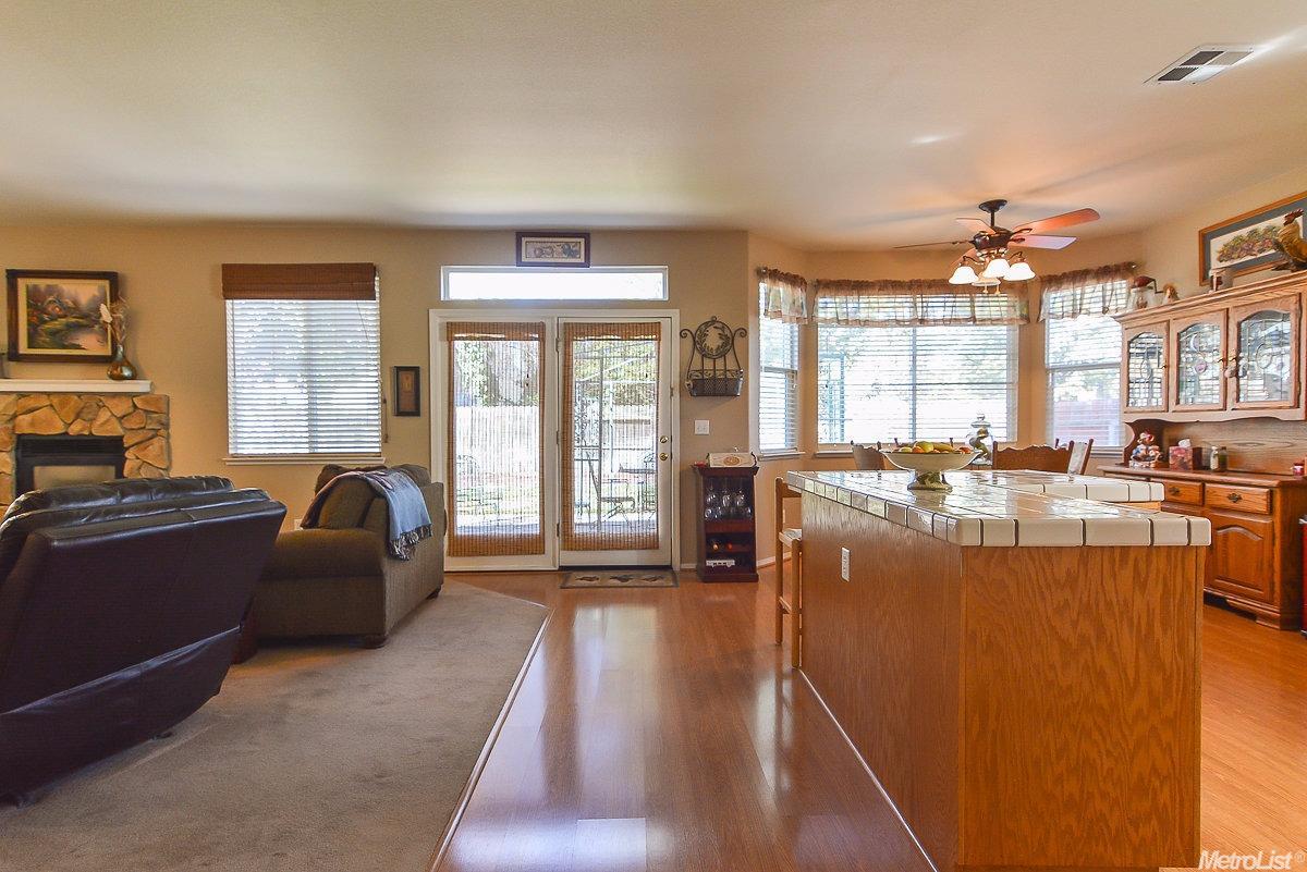 2023 Lauritson Ln, Manteca, CA 95336 photo 15