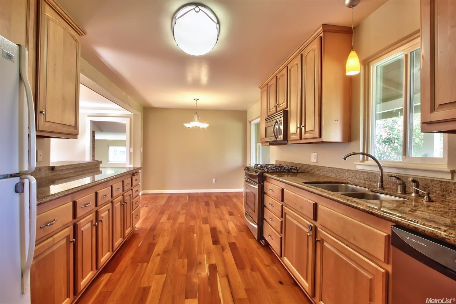 6132 Lincoln Ave, Carmichael, CA 95608 photo 8