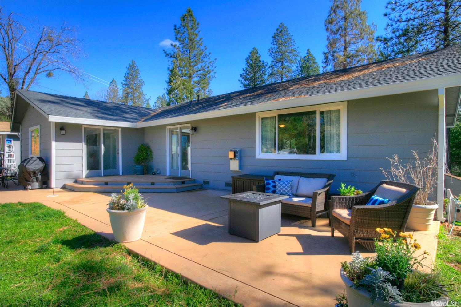 355 Nob Hill Dr, Applegate, CA 95703 photo 1