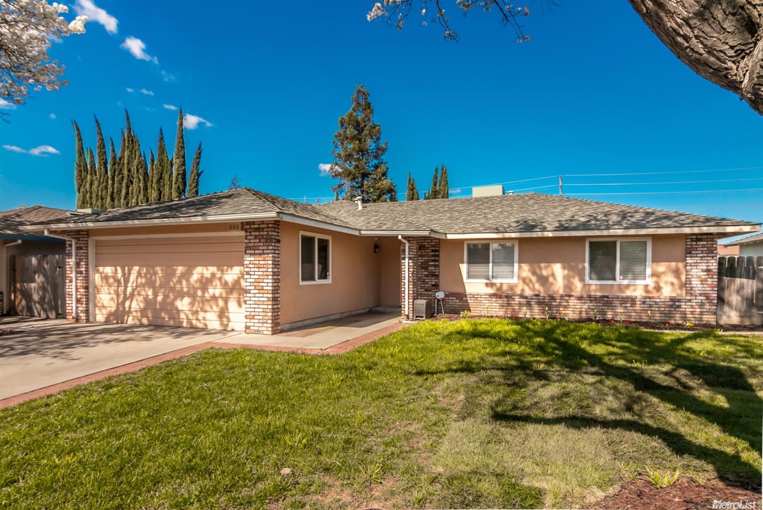 3329 Wild Palms Dr, Modesto, CA 95355 photo 1