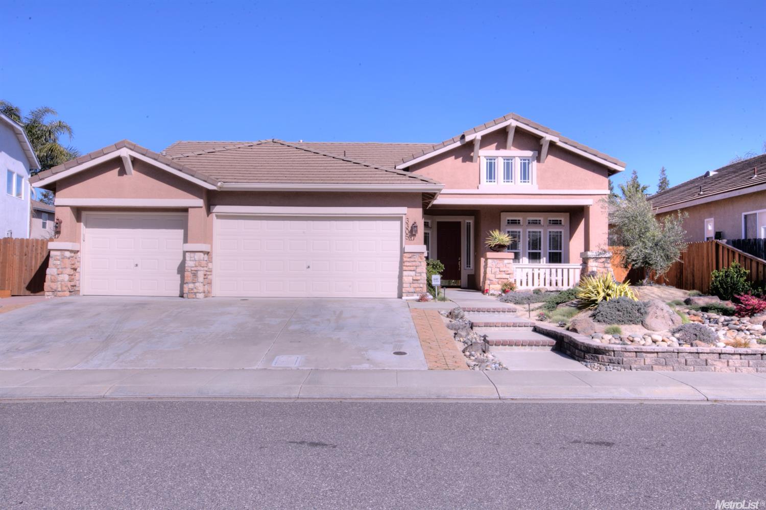 3305 Parkcrest Dr, Modesto, CA 95355 photo 1