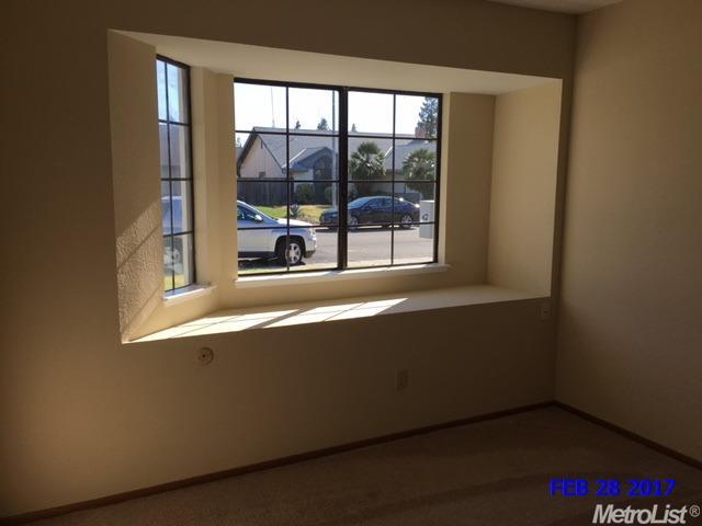 3701 Rosanne Ln, Modesto, CA 95356 photo 5