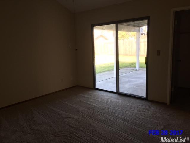 3701 Rosanne Ln, Modesto, CA 95356 photo 8