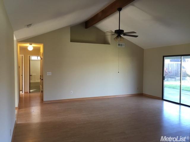 3701 Rosanne Ln, Modesto, CA 95356 photo 2