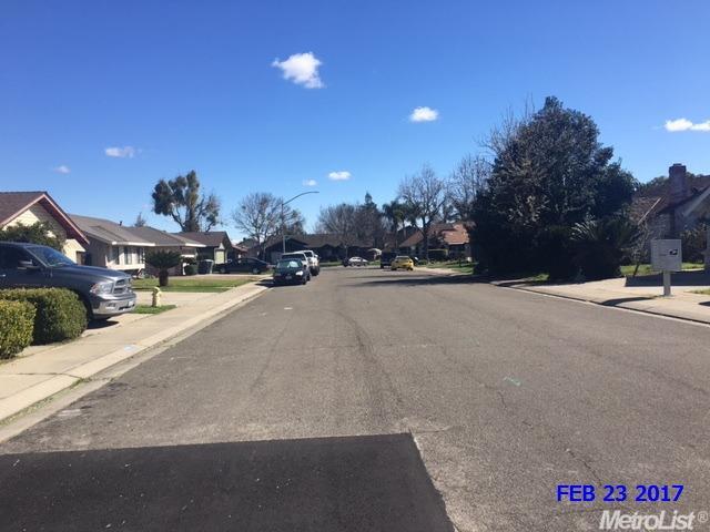 3701 Rosanne Ln, Modesto, CA 95356 photo 12