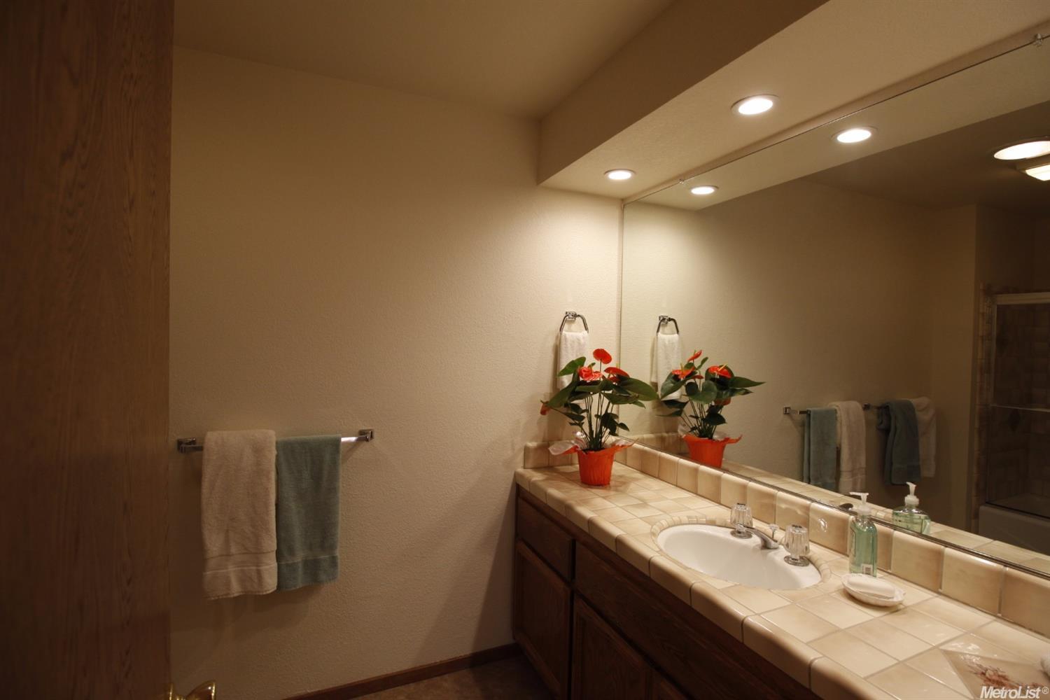 5246 Nyoda Way, Carmichael, CA 95608 photo 13