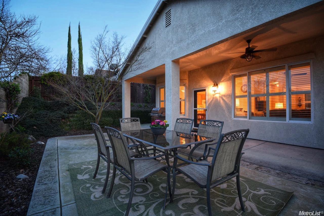 2321 Benjamin Ct, Rocklin, CA 95765 photo 3